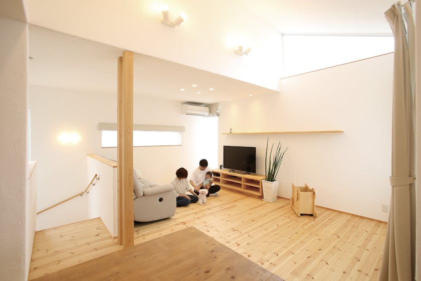  【石川】飛鳥住宅株式会社_体に安心・安全な無添加住宅。 漆喰壁にムクの床。素材の変化も楽しみの1つ
