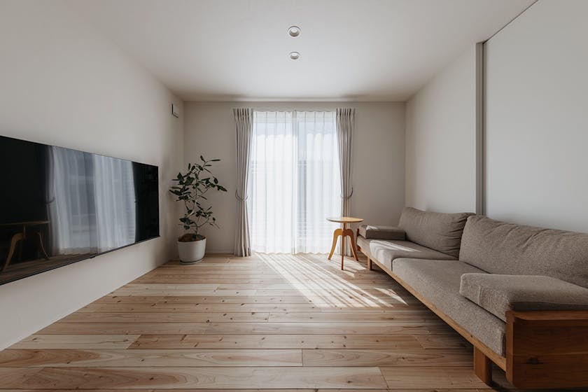 【石川】ウィズプランニング_家族5人が寄り添って暮らす、安心安全な二世帯住宅