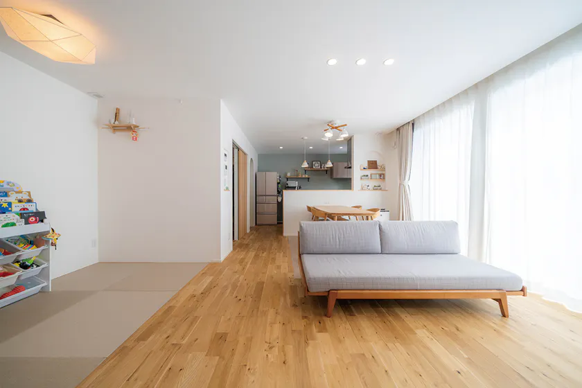 【富山】タカノホーム_田園風景を日常に取り込んだ、強固な性能の平屋