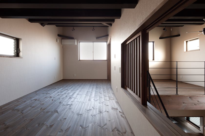 【富山】住空間＿ミニマムな暮らしとこだわりの意匠 素材のエイジングに魅了される家