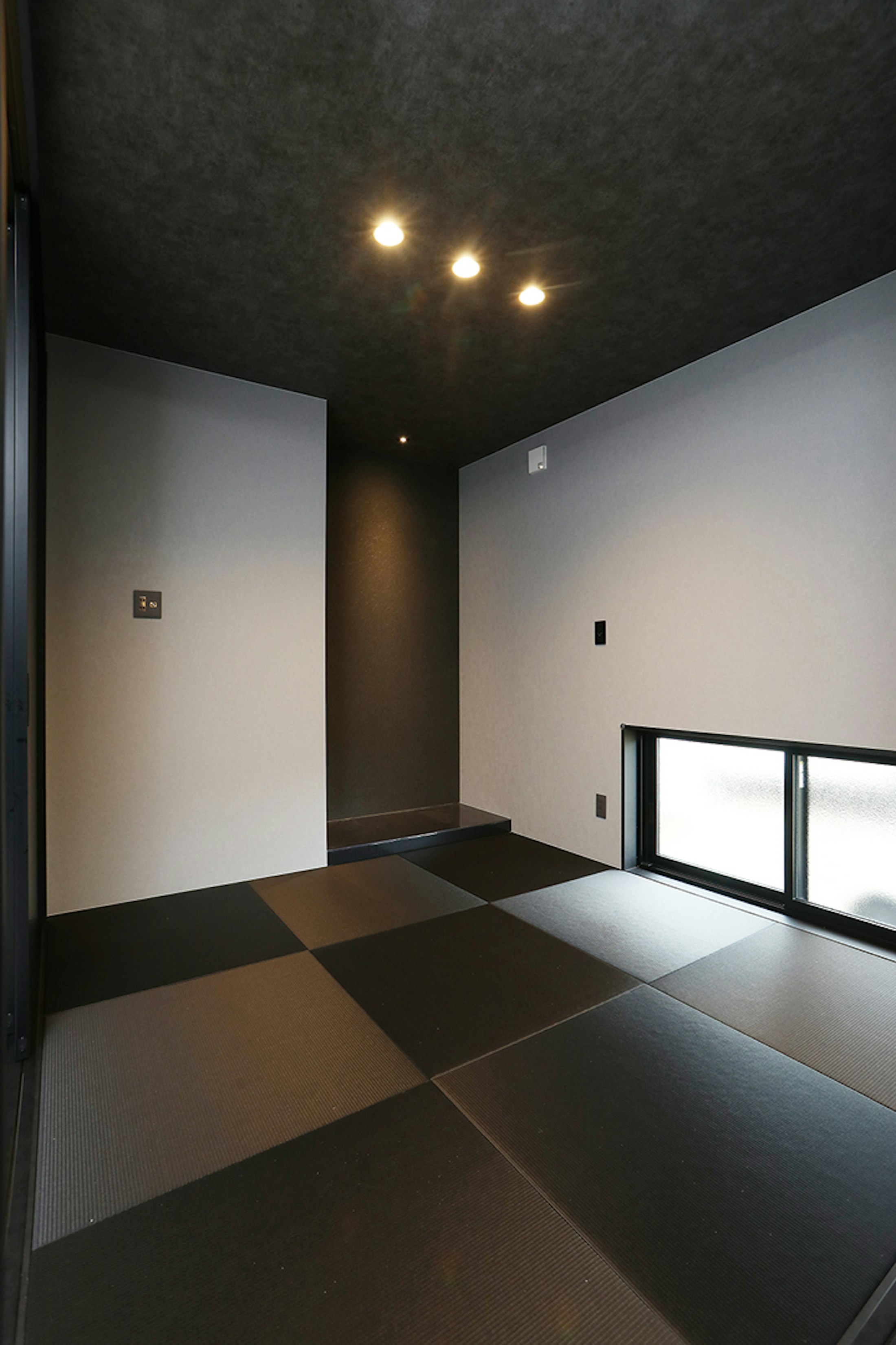 モダンな雰囲気の和室