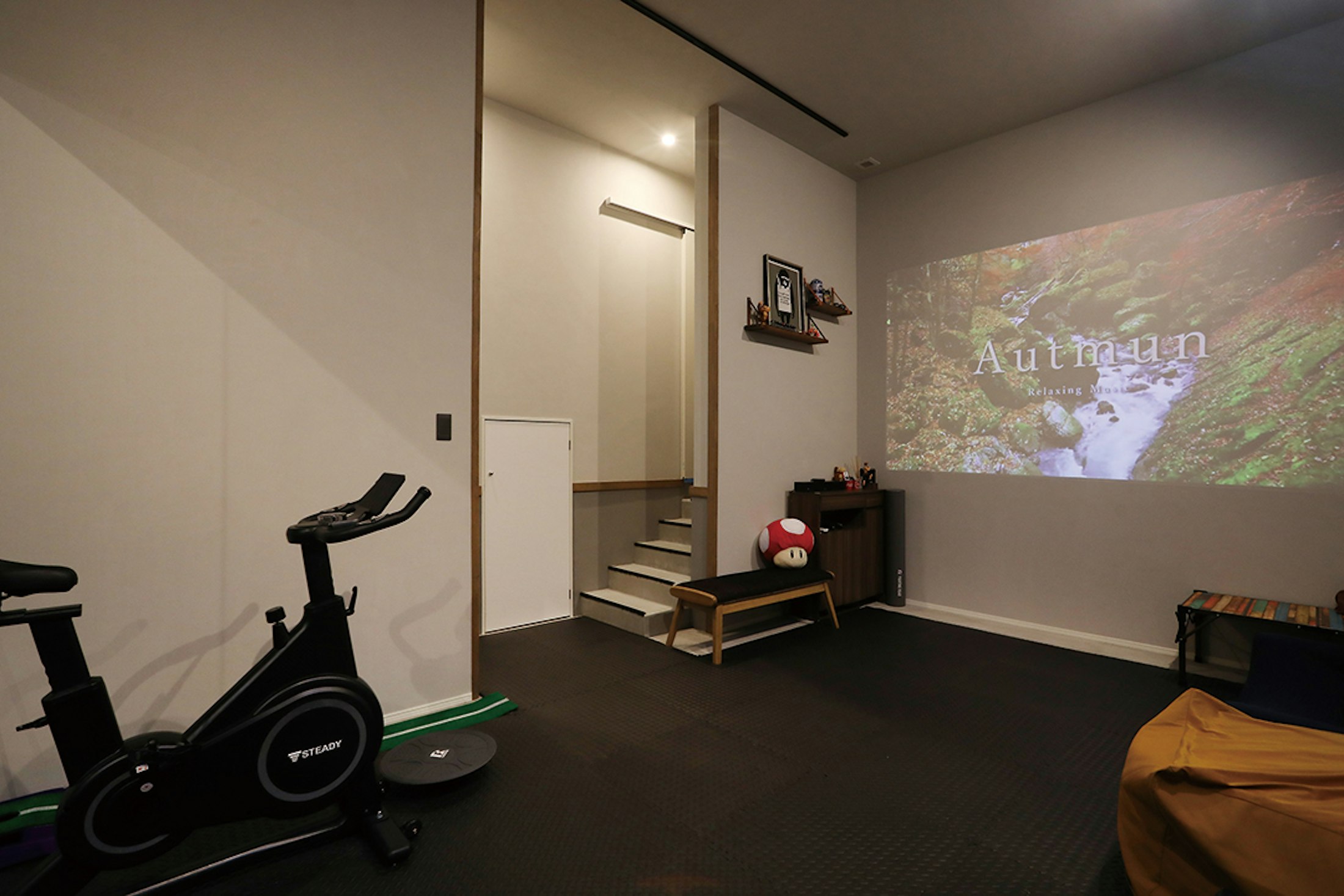 プロジェクター