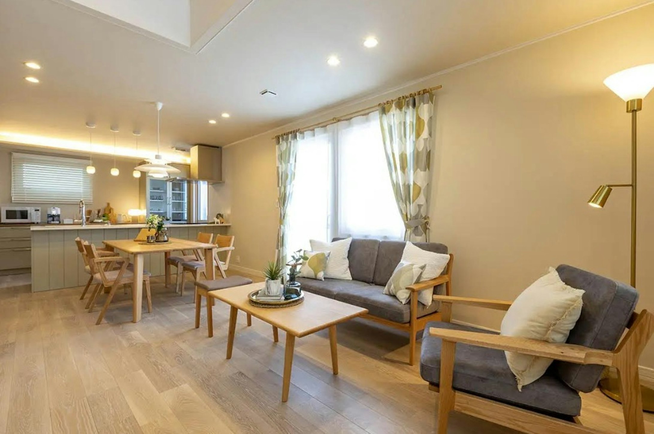 【富山】北陸スウェーデンハウス_ビジュアル3