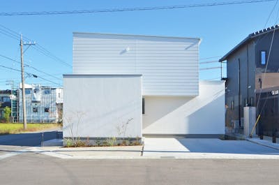 理想を追求する注文住宅　SHOEIの家モデルハウス　「性能と北欧デザインの両立した、庭を愉しむ家」