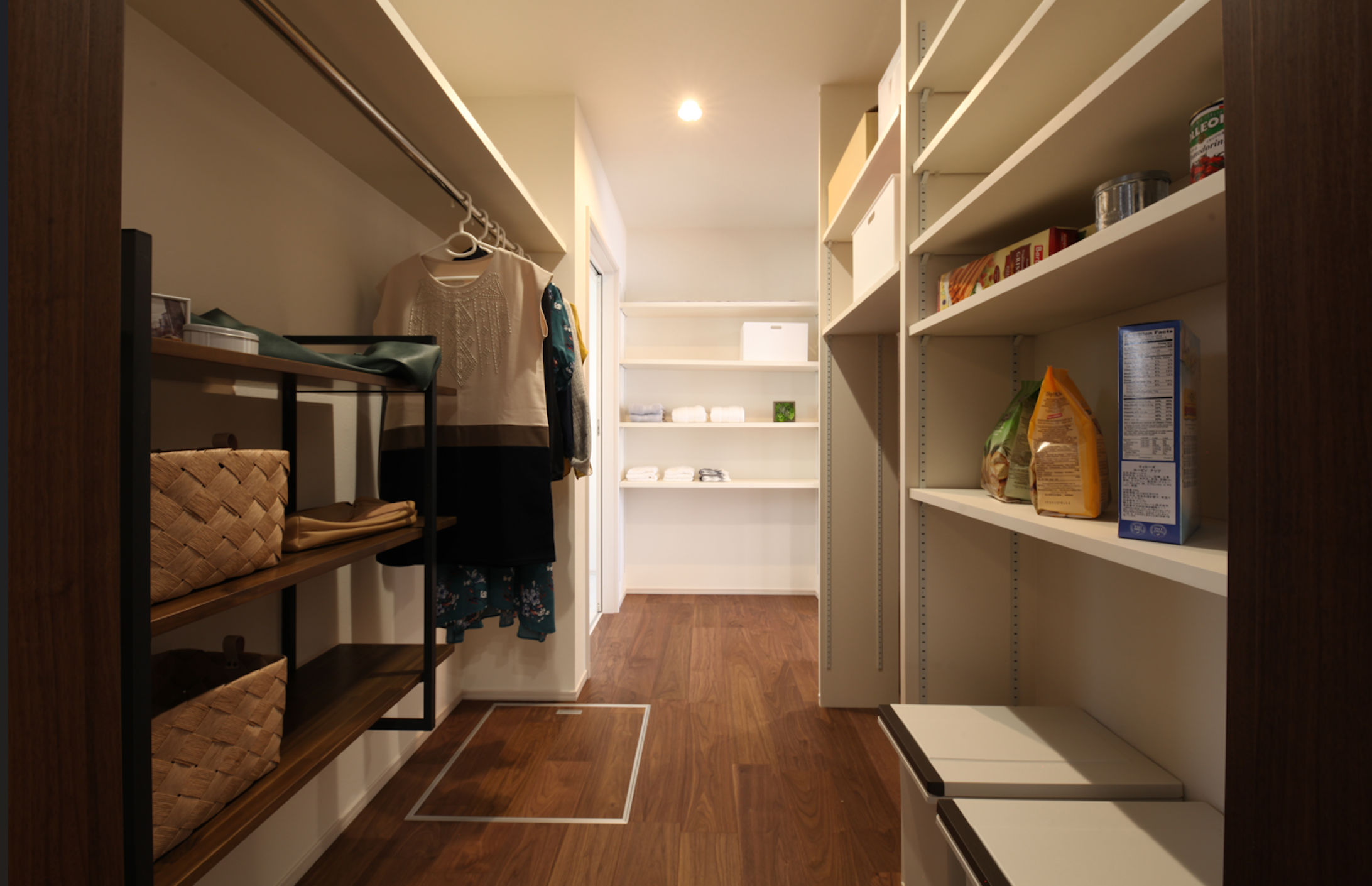 多彩な収納と家事ラク動線