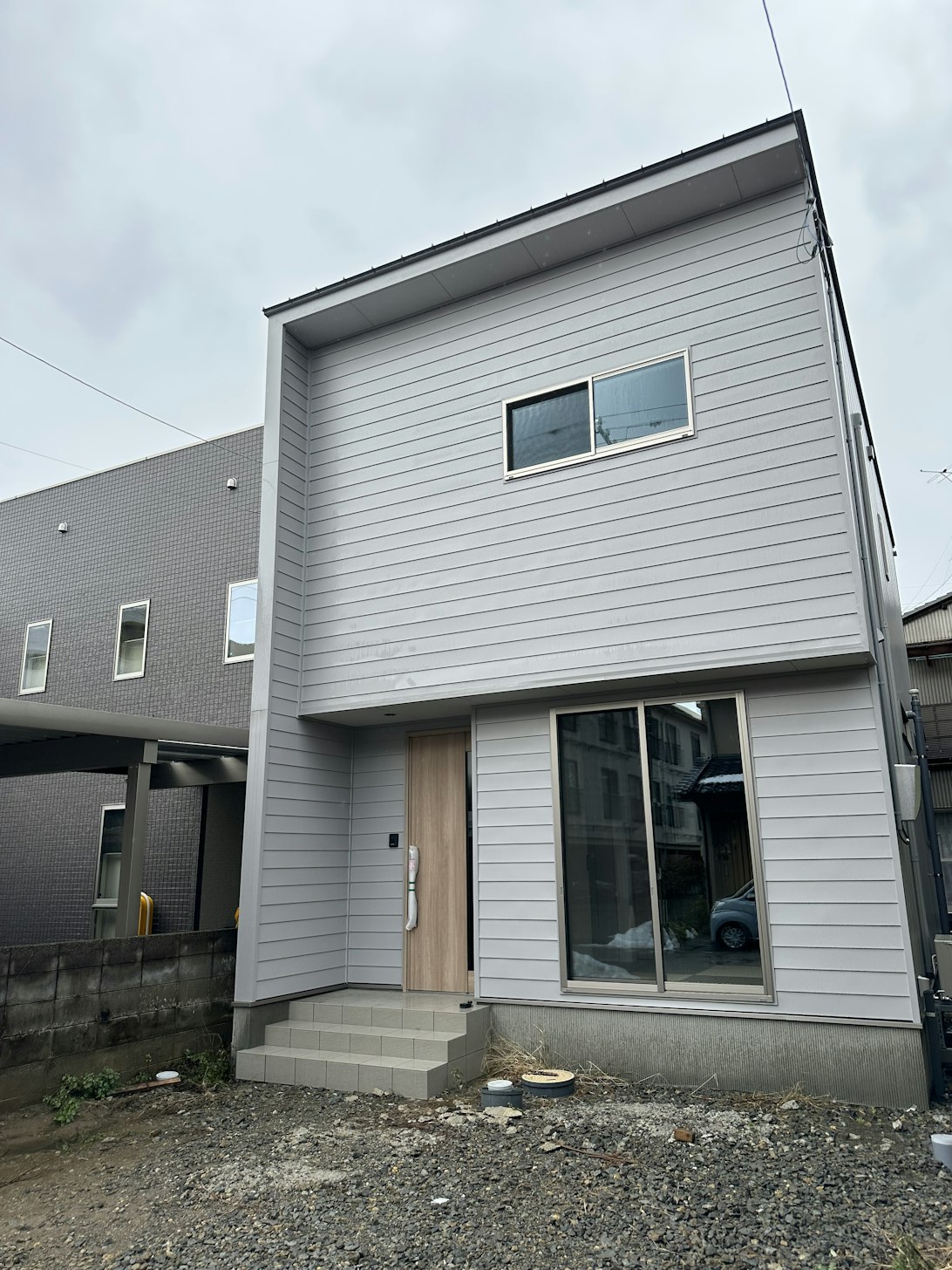 ガルバニウムのおしゃれな外観