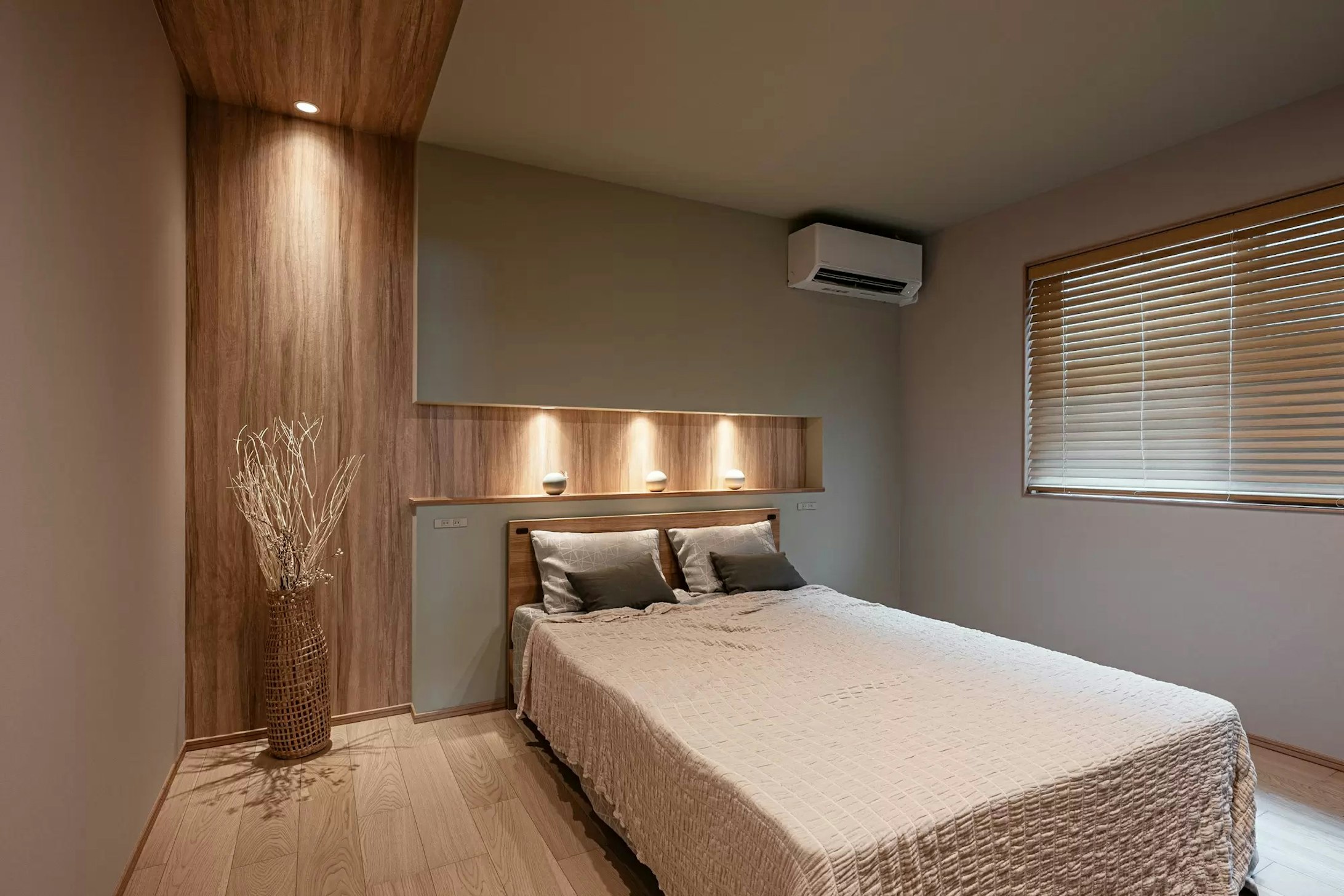 位置に配慮したプライベート寝室