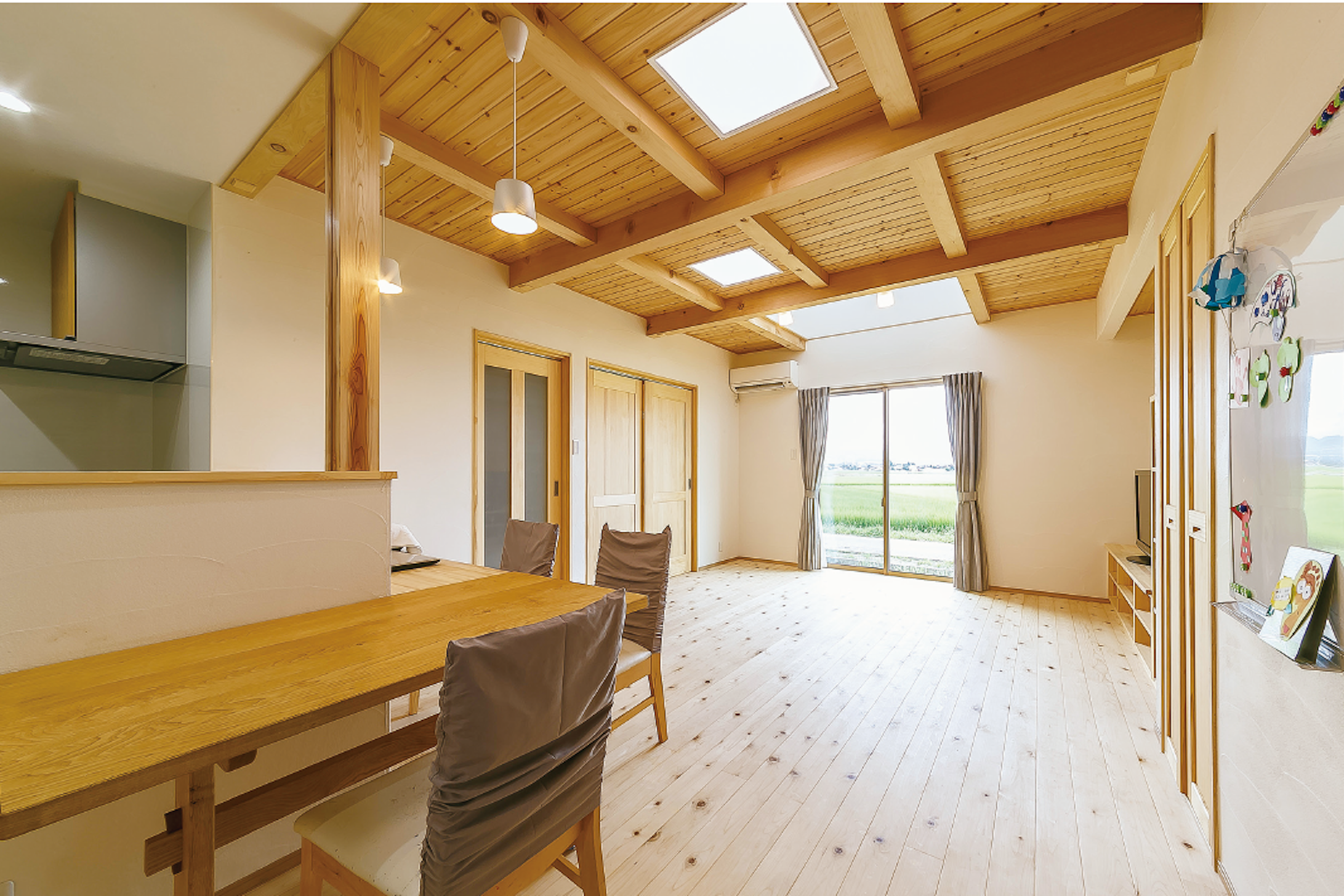 ハザマ住建_リビング