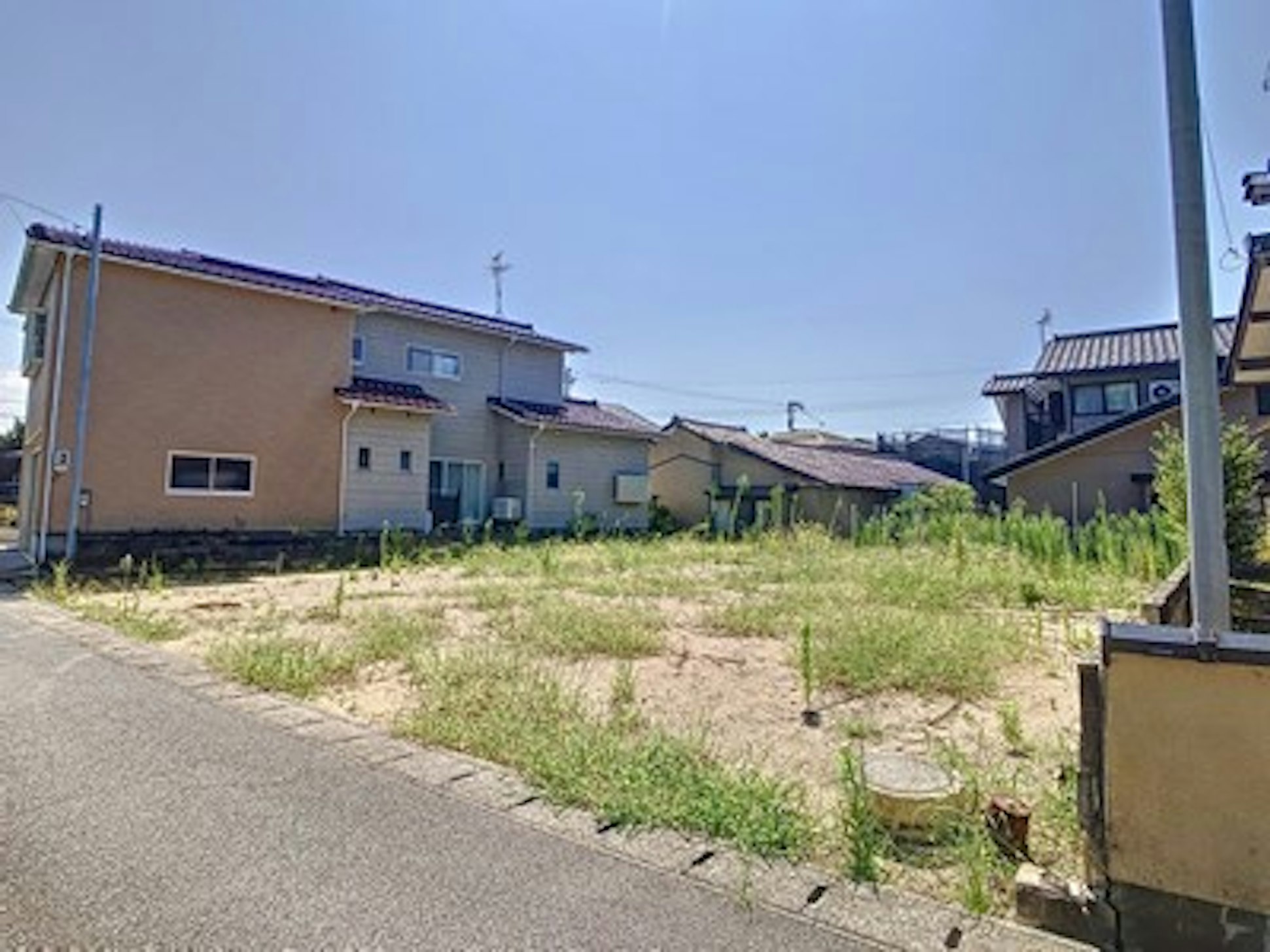 内灘町字アカシア2丁目に約72坪のゆったりとした土地の登場です。