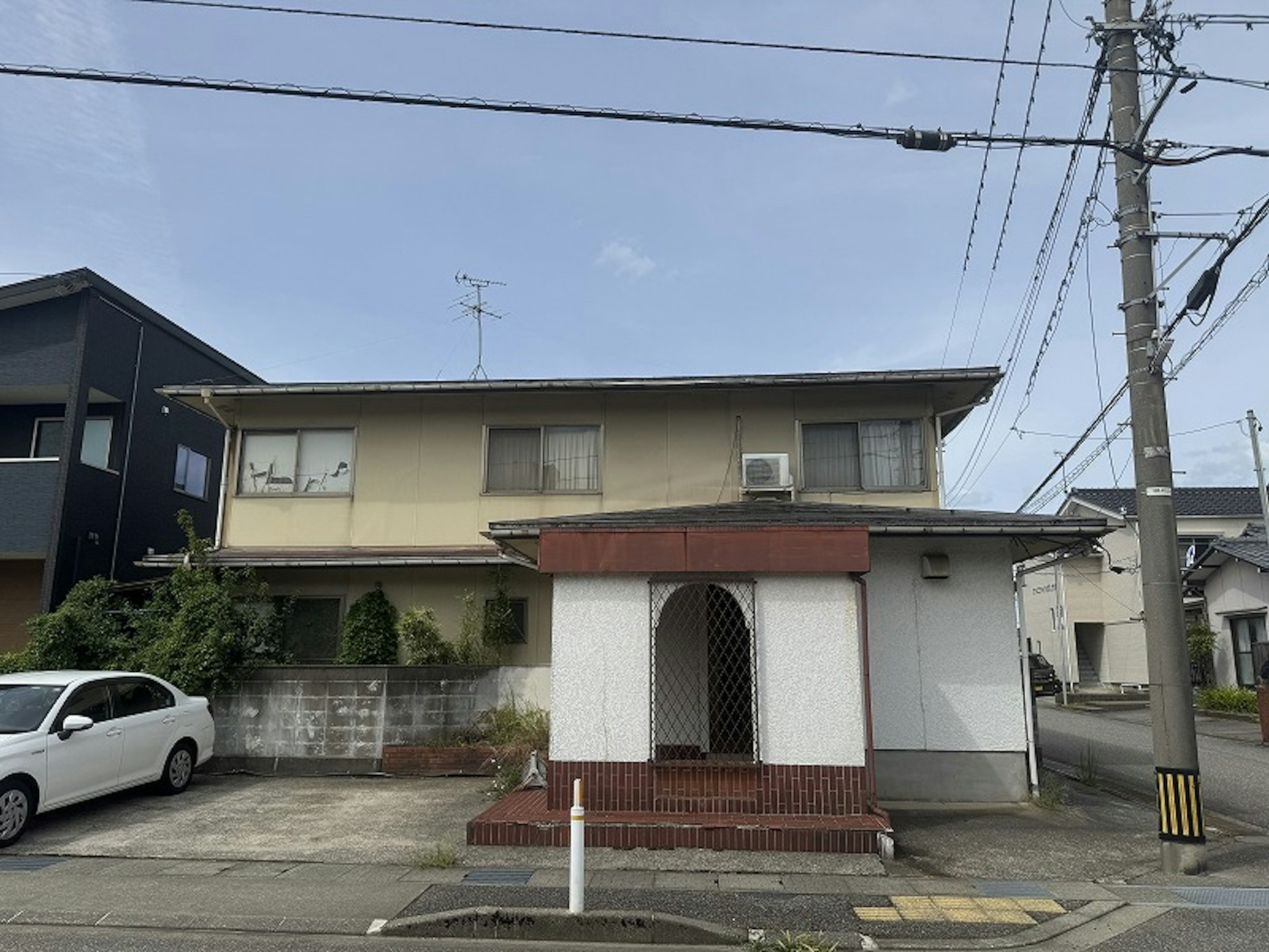 現地写真（古家付き・現況渡し）
