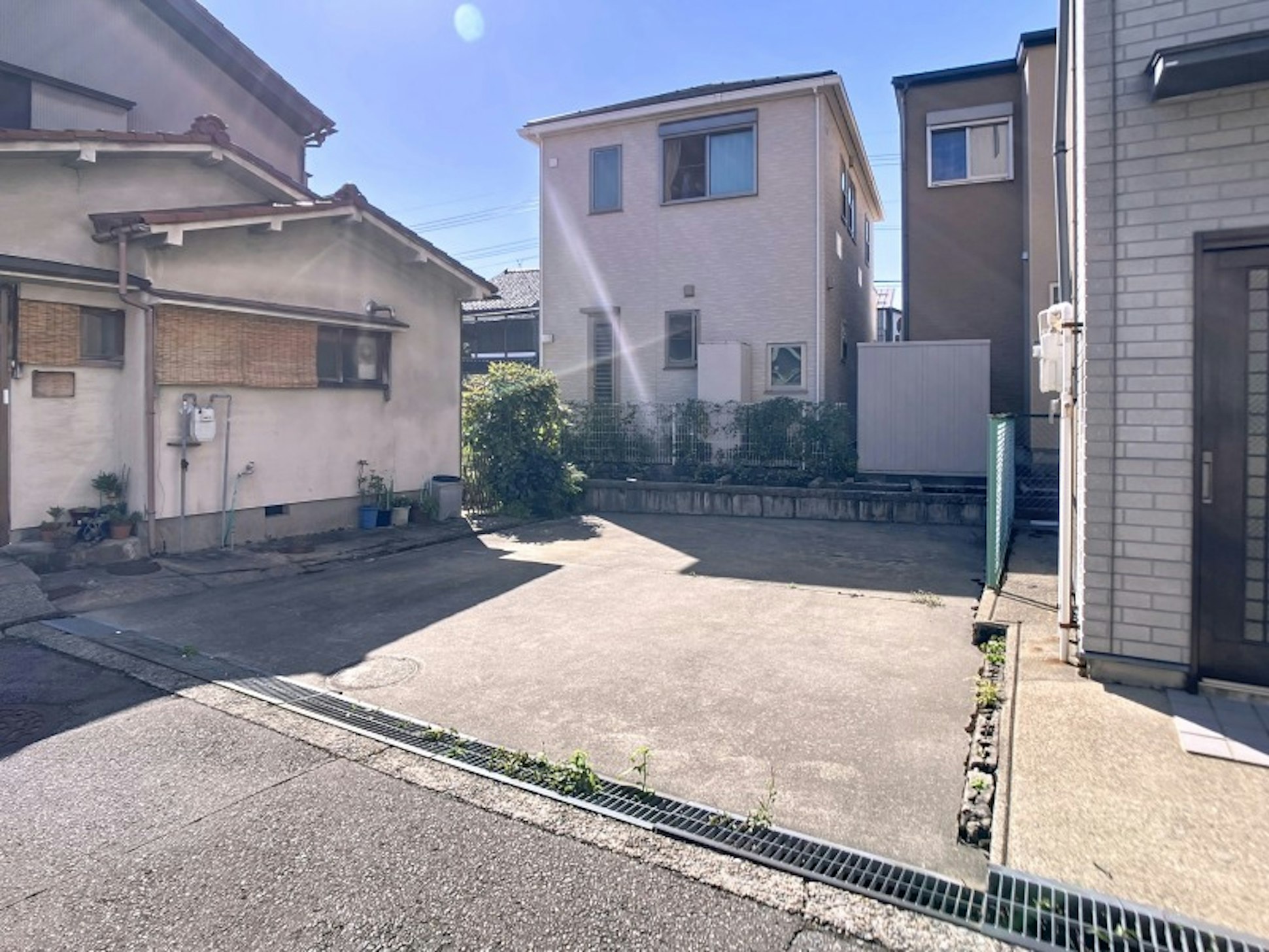 土地面積は40.00平米（約12.10坪）です。