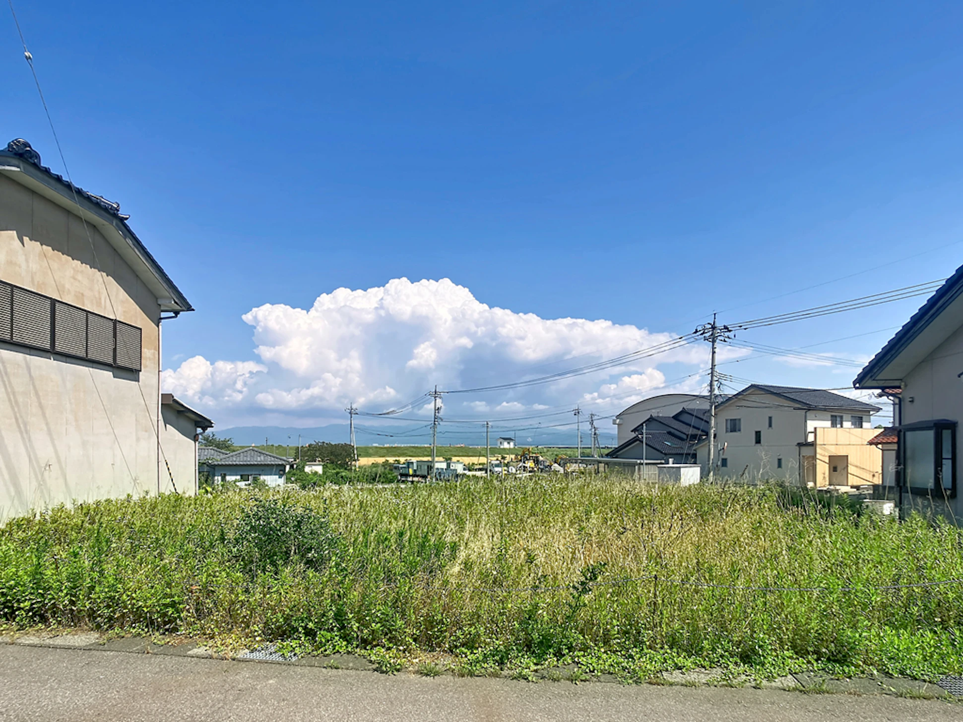 湊小徒歩3分で通学安心！小舞子駅徒歩5分の駅近で通勤も快適な好立地。