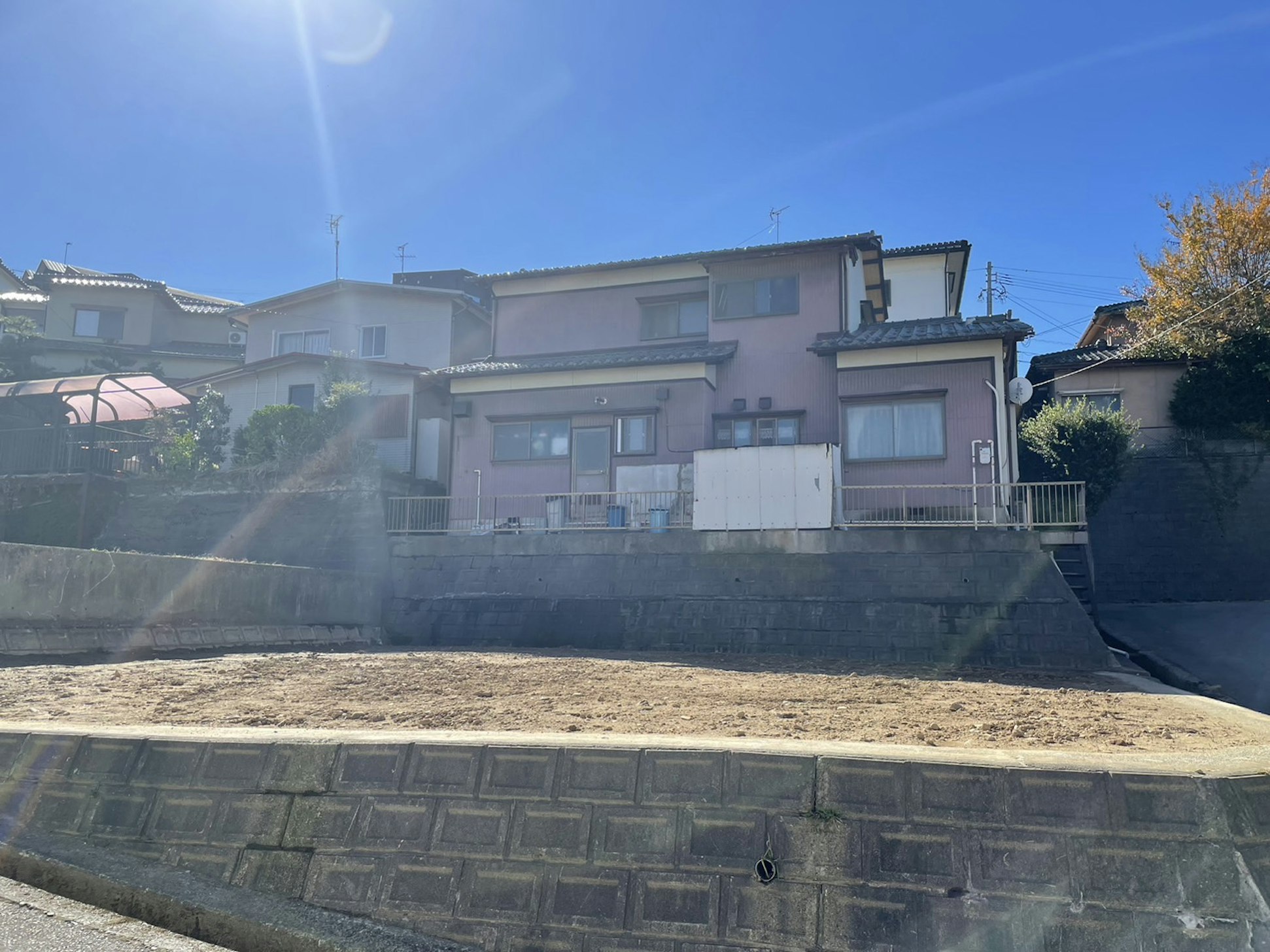 大通りから一本入った閑静な住宅街 角地です And 石川 金沢市 家づくりナビ 大通りから一本入った閑静な住宅街 角地です And 石川 金沢市 家づくりナビ