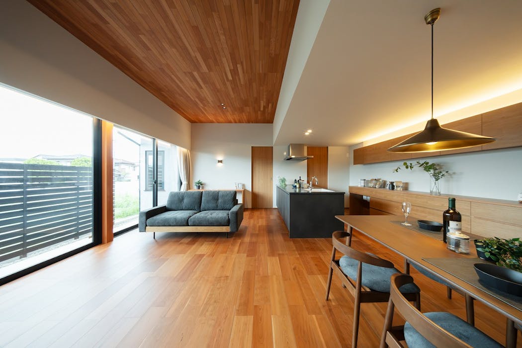 開放感抜群の正方形LDK