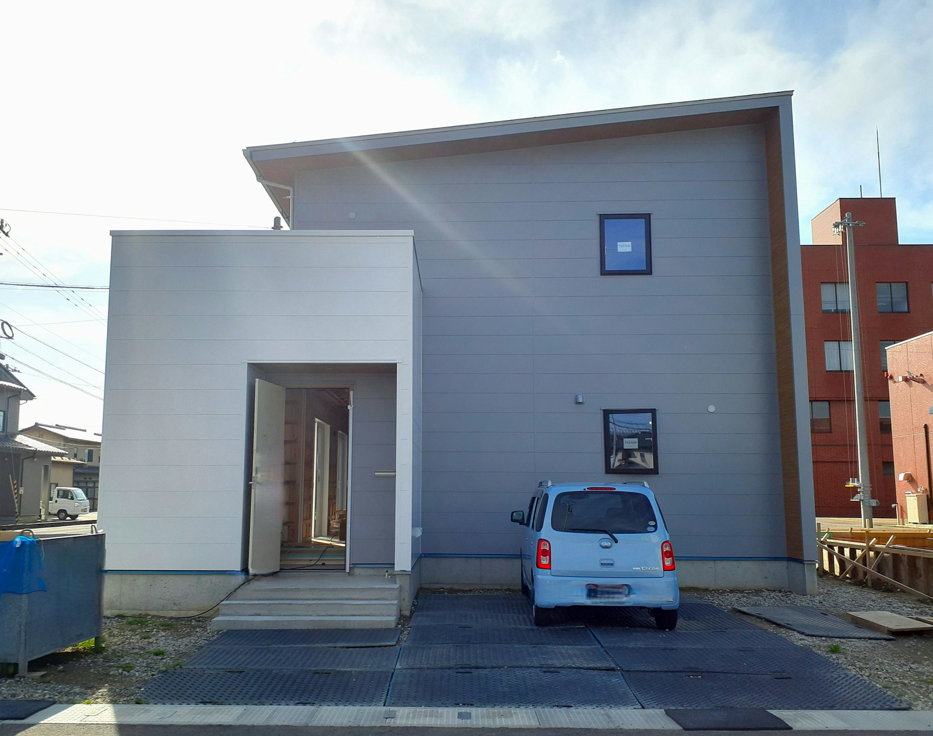 只今建築中！！　０１２０－３３４－２０８迄お気軽にどうぞ